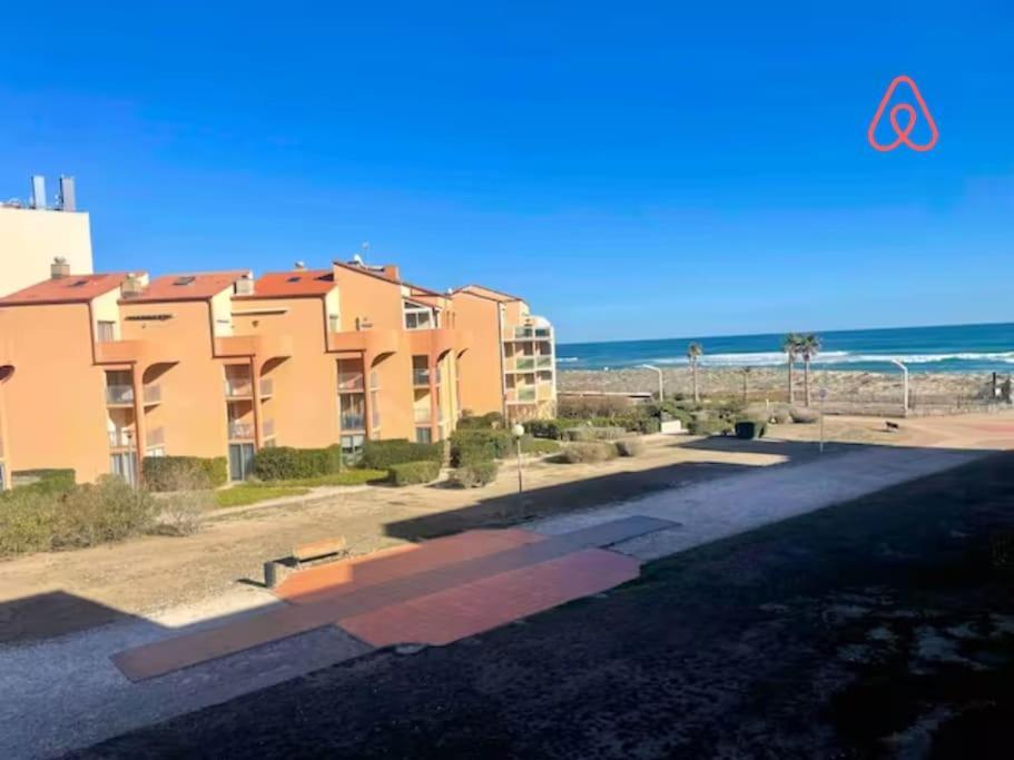 T2 Vue Mer Palm Beach Le Barcares Bagian luar foto
